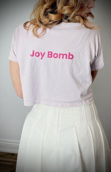 Joy Bomb - graphic crop tee